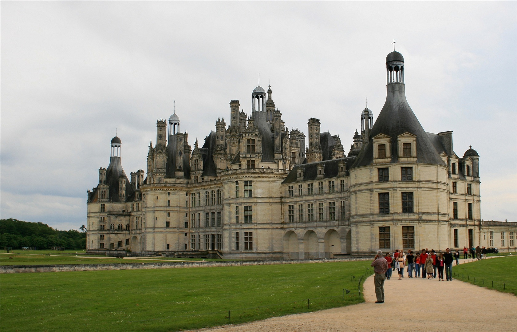 Chateau_de_Chambord.jpg